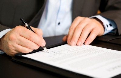Business Contracts : A Perspective for an Employer